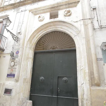 Alojamento de Acomodação e Pequeno-almoço Palazzo Balsamo